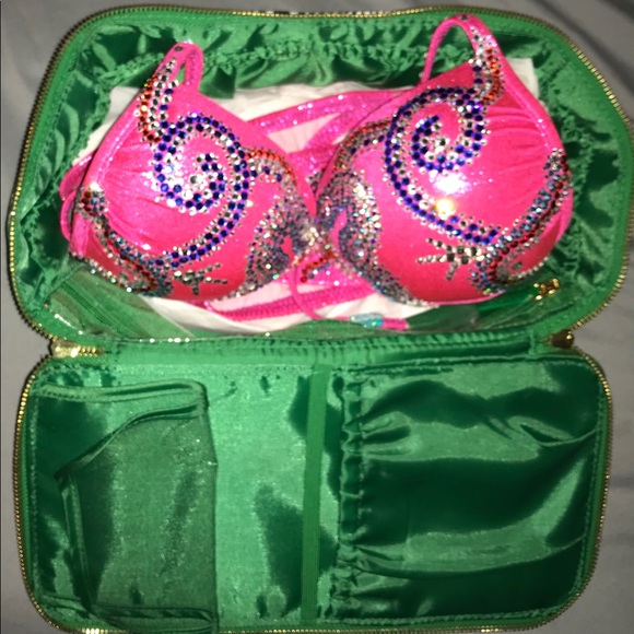 BRAND NEW-Custom Made Figure Posing Suit - Picture 7 of 8